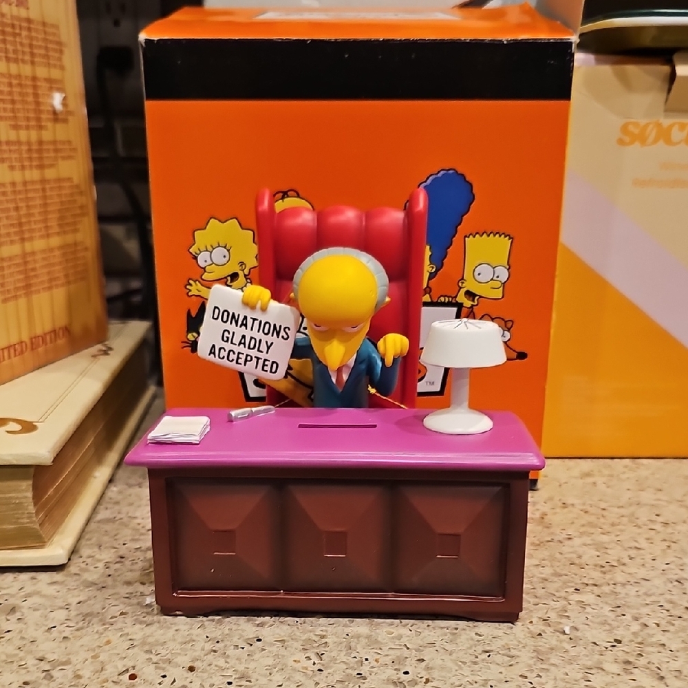 Simpsons Mr. Burns Desk Figurine
